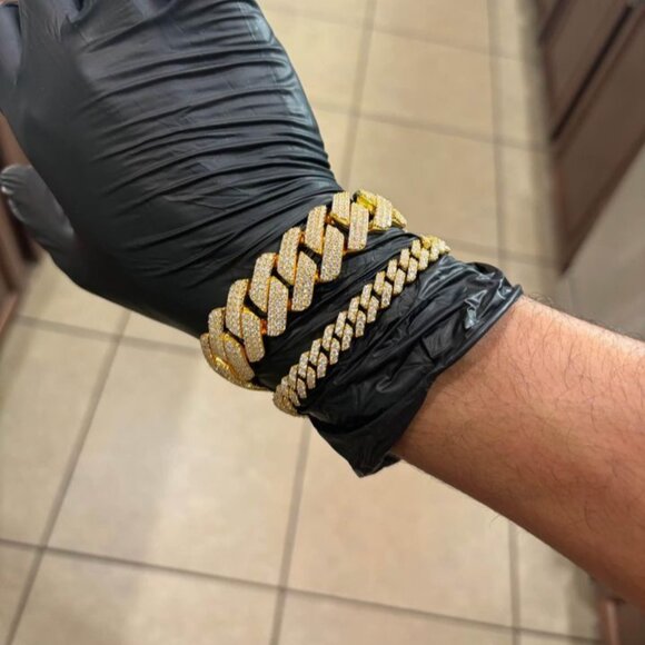 Bracelet - Picture 3 of 7